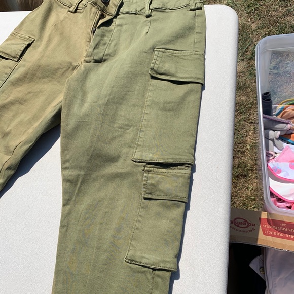 Pants - Picture 2 of 3